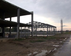 Продолжается строительство перегрузочно-складского комплекса - зернохранилища